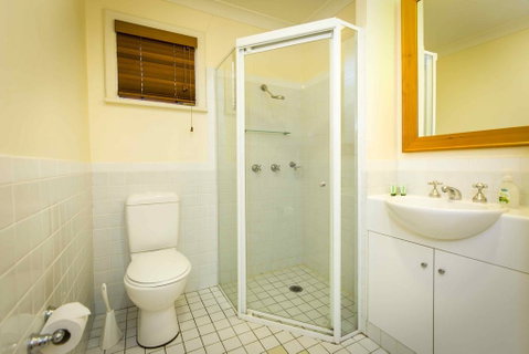 Villa Grenache - Hervey Bay Accommodation 3