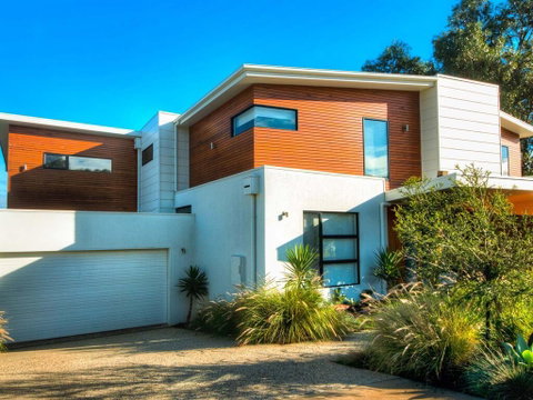 Villa Isola - Hervey Bay Accommodation 1