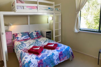 Villa Katfish with Hervey Bay Accommodation