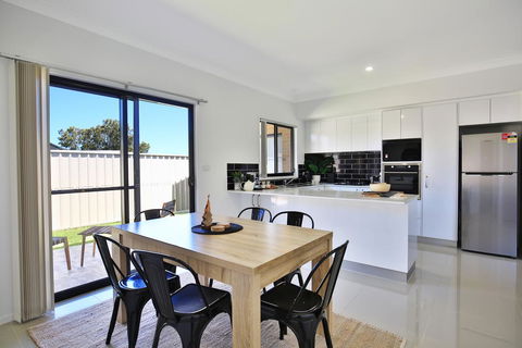 Villa Mare @ Culburra - 4 Mins To Beach - Tourism Hervey Bay 2