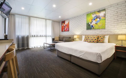Villa Noosa Hotel - Tourism Hervey Bay 1