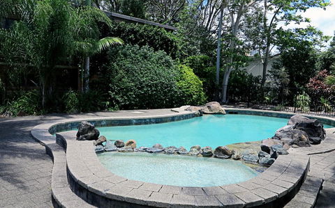 Villa Noosa Hotel - Tourism Hervey Bay 2