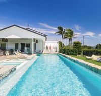 Villa St Helena - Hervey Bay Accommodation