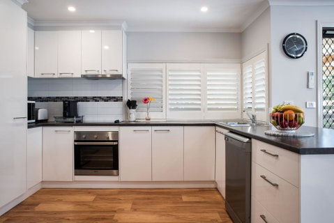 Villa Vanzetta - Hervey Bay Accommodation 2