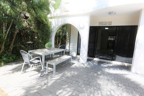 Villa Via Veneto - Hervey Bay Accommodation 1