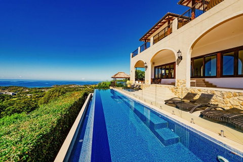 Villa Vivante - Hervey Bay Accommodation 0