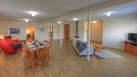 Village Stays Coldstream Gallery Bungalow - Hervey Bay Accommodation 0
