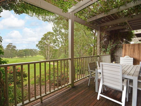 Villas Diciotto (sleeps 18) Resort Condos Located Within Cypress Lakes Resort (nothing Is More Central) - Hervey Bay Accommodation 3