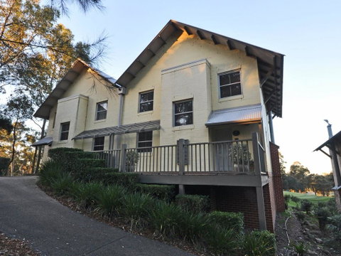 Villas Treinta (Sleeps 30) Resort Condos Located Within Cypress Lakes Resort (nothing Is More Central) - Hervey Bay Accommodation 1