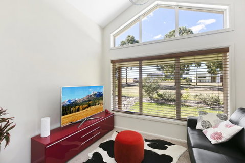 Vino E Golf - Hervey Bay Accommodation 2