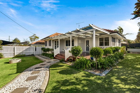 Viola House - Hervey Bay Accommodation 0