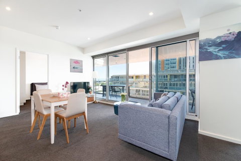 Vision On Morphett Adelaide Central - Hervey Bay Accommodation 1