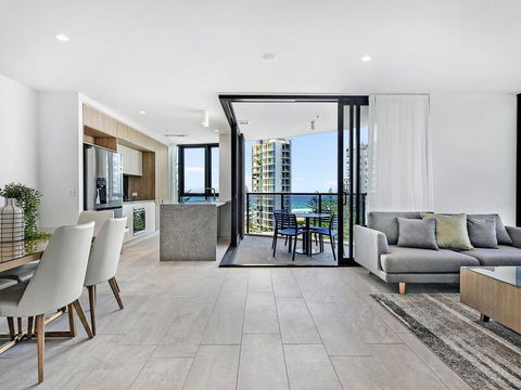Vue Broadbeach Private 2 Bed Ocean View - Tourism Hervey Bay 1