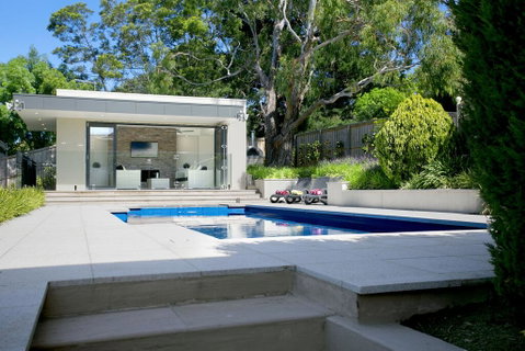 Vue De La Mer Luxury Family Retreat With Tennis Court, Pool, Spa, Water Views - Hervey Bay Accommodation 2