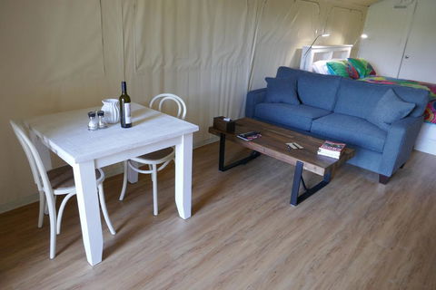 Wallabies Rest - Hervey Bay Accommodation 3