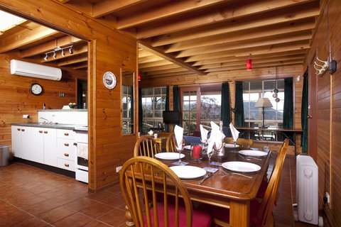 Wallaby Leap - Tourism Hervey Bay 3