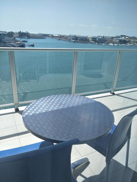 Wallaroo Marina Sea Vu Apartment - Hervey Bay Accommodation 3