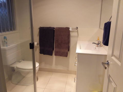 Waratah And Wattle Apartments - Hervey Bay Accommodation 1