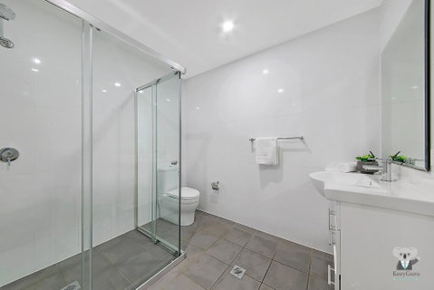 WARRICK FRAM 3 BEDS APT FREE PARKING WALK TO WESTFIELD CLOSE TO HOSPITAL NWF003 - Hervey Bay Accommodation 3