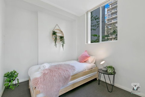 WARRICK FRAM 3 BEDS APT FREE PARKING WALK TO WESTFIELD CLOSE TO HOSPITAL NWF003 - Hervey Bay Accommodation 1