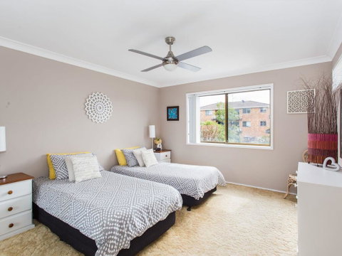 Waterfront At Point Road - Hervey Bay Accommodation 3