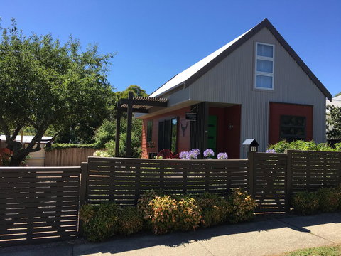 Daydream Cottage - Tourism Hervey Bay 5