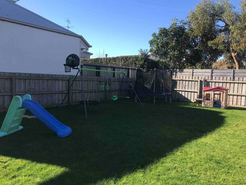 The Perfect Zone- SLEEPS 12 - Hervey Bay Accommodation 5