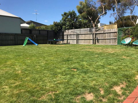 The Perfect Zone- SLEEPS 12 - Hervey Bay Accommodation 12