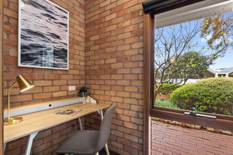 The Perfect Zone- SLEEPS 12 - Hervey Bay Accommodation 9