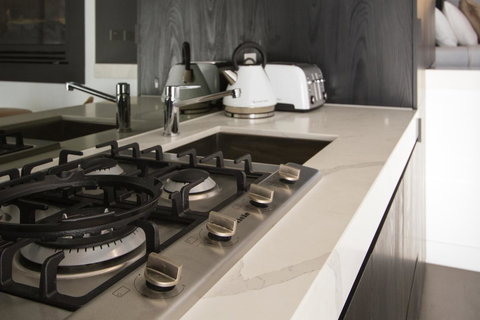 Hepburn Springs Escape - Hervey Bay Accommodation 12