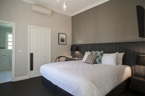Oscar\'s On The Yarra - Hervey Bay Accommodation 3