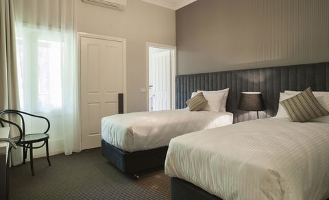 Oscar\'s On The Yarra - Hervey Bay Accommodation 11