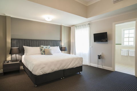 Oscar\'s On The Yarra - Hervey Bay Accommodation 2