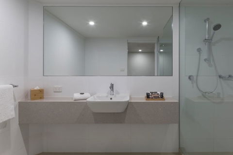 The Dingley Hotel - Tourism Hervey Bay 12