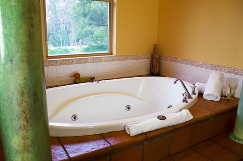 Marwood Villas - Hervey Bay Accommodation 10