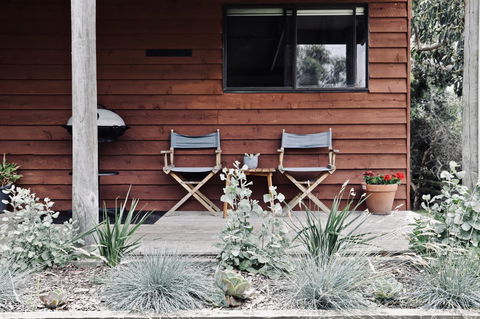 Red Ceder Cottage - Great Ocean Road - Port Campbell - Hervey Bay Accommodation 1