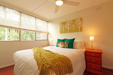 Colour Pop Fitzroy - 3 Bedroom Pet Friendly - Tourism Hervey Bay 13