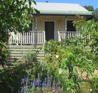 Walnut Cottage via Leongatha - Tourism Hervey Bay