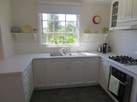Walnut Cottage Via Leongatha - Tourism Hervey Bay 4