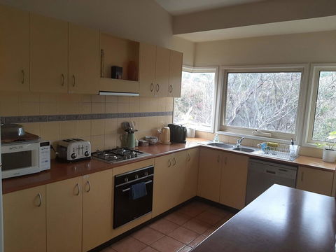 Elevated Holiday House Overlooks Tranquil Wetlands - Tourism Hervey Bay 2