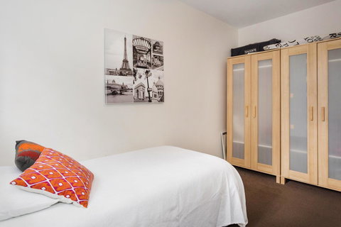 Melbourne Villa - Hervey Bay Accommodation 34