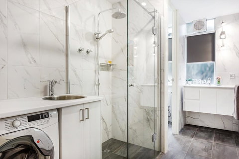 Melbourne Villa - Hervey Bay Accommodation 24