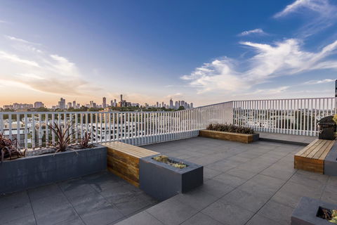 Oaks Melbourne South Yarra Suites - Tourism Hervey Bay 8