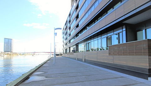 Auzzie Apartments Docklands, Melbourne - Tourism Hervey Bay 14