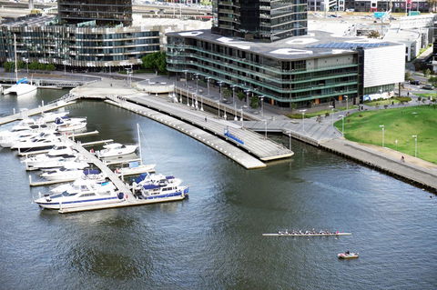 Auzzie Apartments Docklands, Melbourne - Tourism Hervey Bay 11