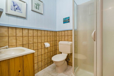 Edge17 Port Fairy Wharf - Tourism Hervey Bay 9