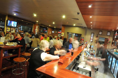 National Hotel Complex Bendigo - Hervey Bay Accommodation 27