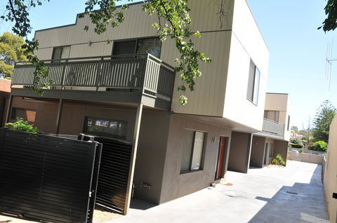 National Hotel Complex Bendigo - Hervey Bay Accommodation 13