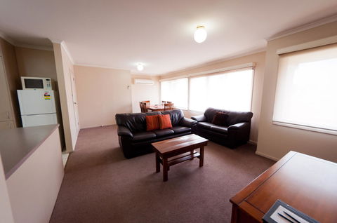 National Hotel Complex Bendigo - Hervey Bay Accommodation 36