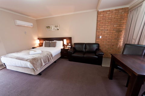 National Hotel Complex Bendigo - Hervey Bay Accommodation 11